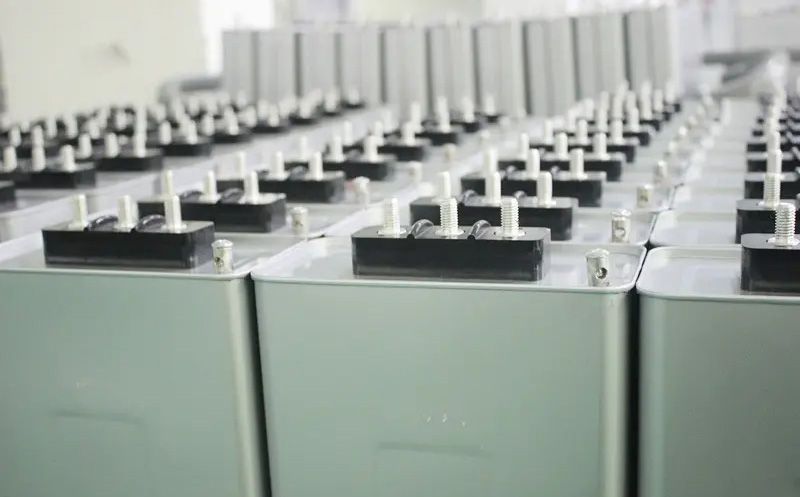 低壓電力電容器的智能化特點(diǎn)有哪些？